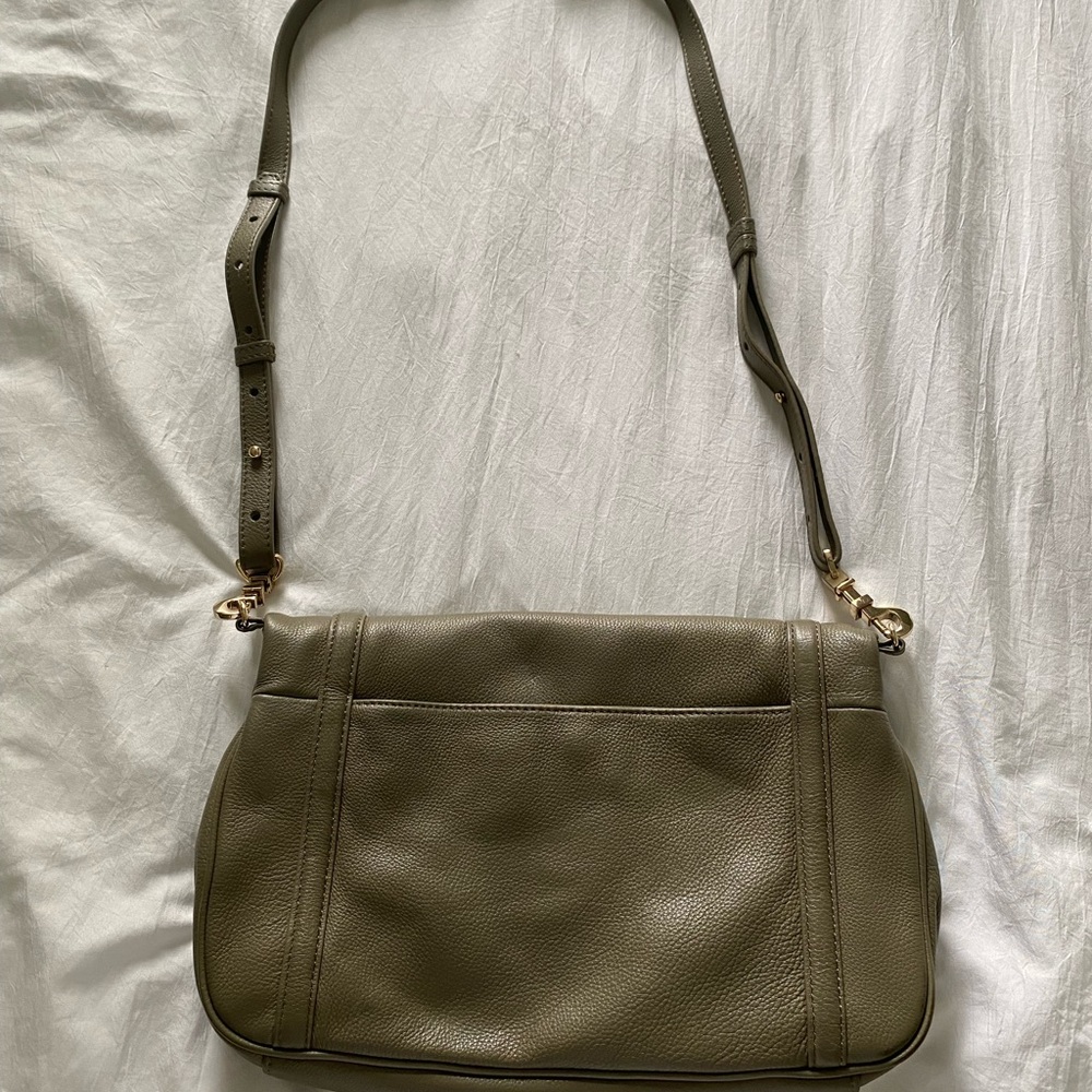 Gently Used Almost New Condition - image 3